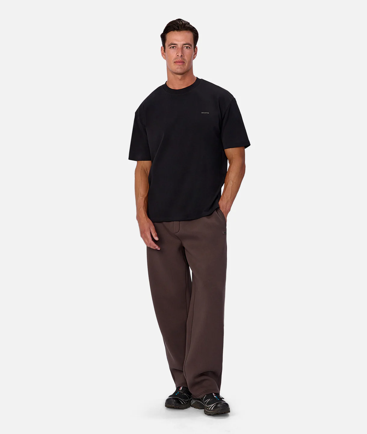 115-the-newport-t-shirt-black-2.webp The Newport T-Shirt - Black