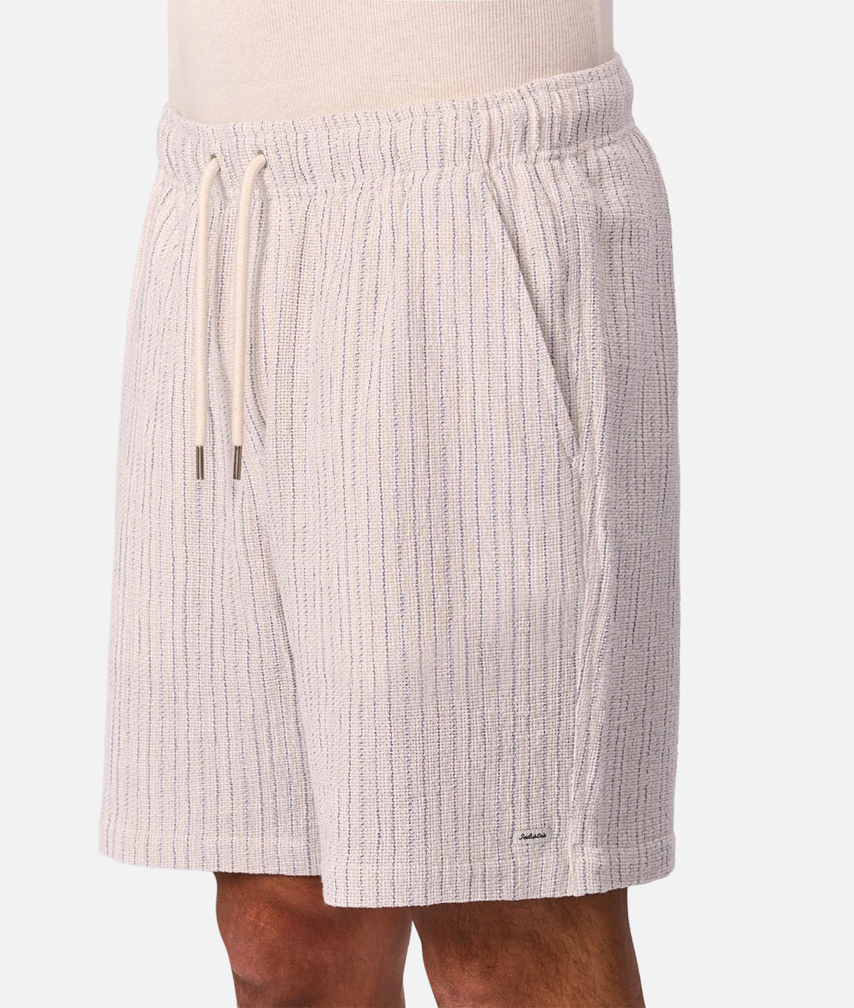The Frescati Short - Off White / Blue Grey