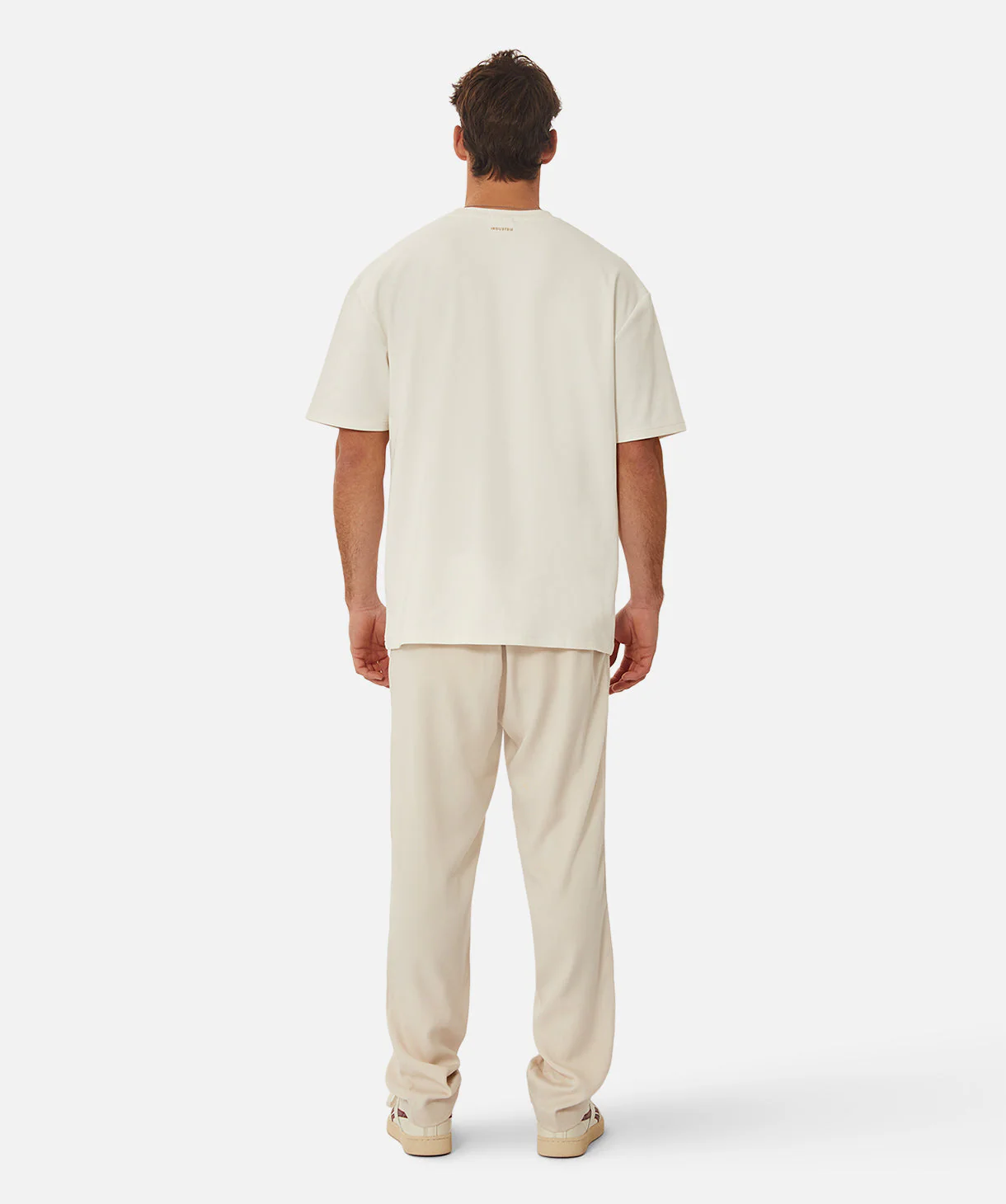 139-the-newport-t-shirt-chalk-4.webp The Newport T-Shirt - Chalk