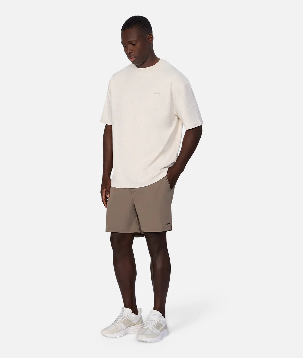 146-the-newport-t-shirt-chalk-marle-3.webp The Newport T-Shirt - Chalk Marle