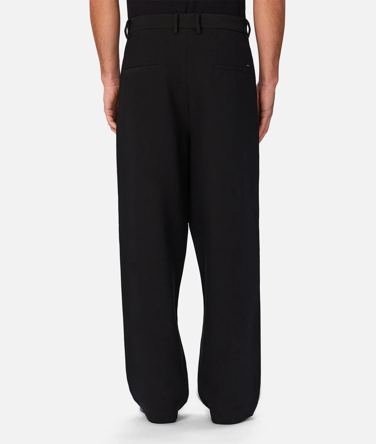 The Lightweight Lusso Pant - Black