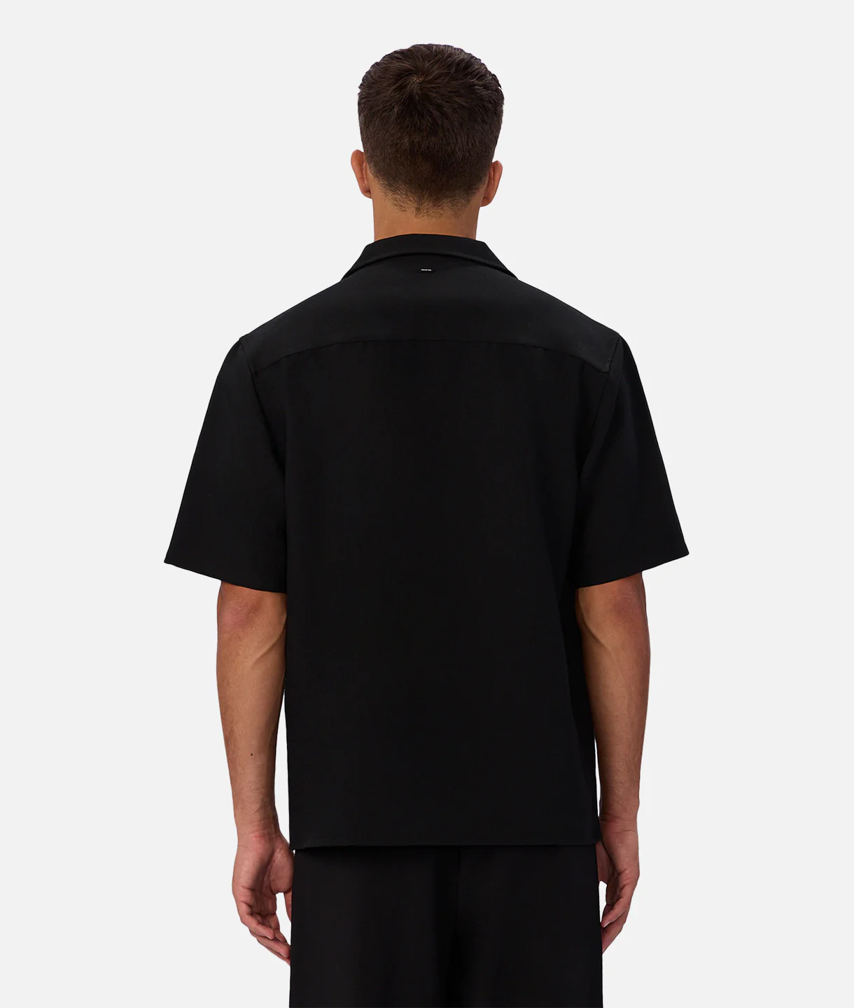 The Lightweight Lusso Short Sleeve Shirt - Black