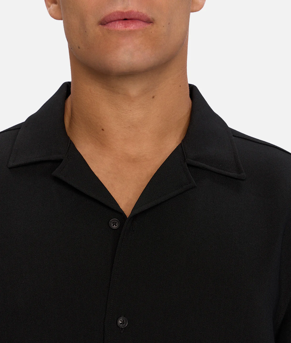 The Lightweight Lusso Short Sleeve Shirt - Black