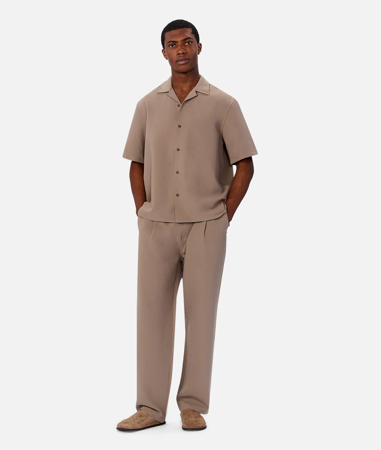 The Lightweight Lusso Short Sleeve Shirt - Taupe