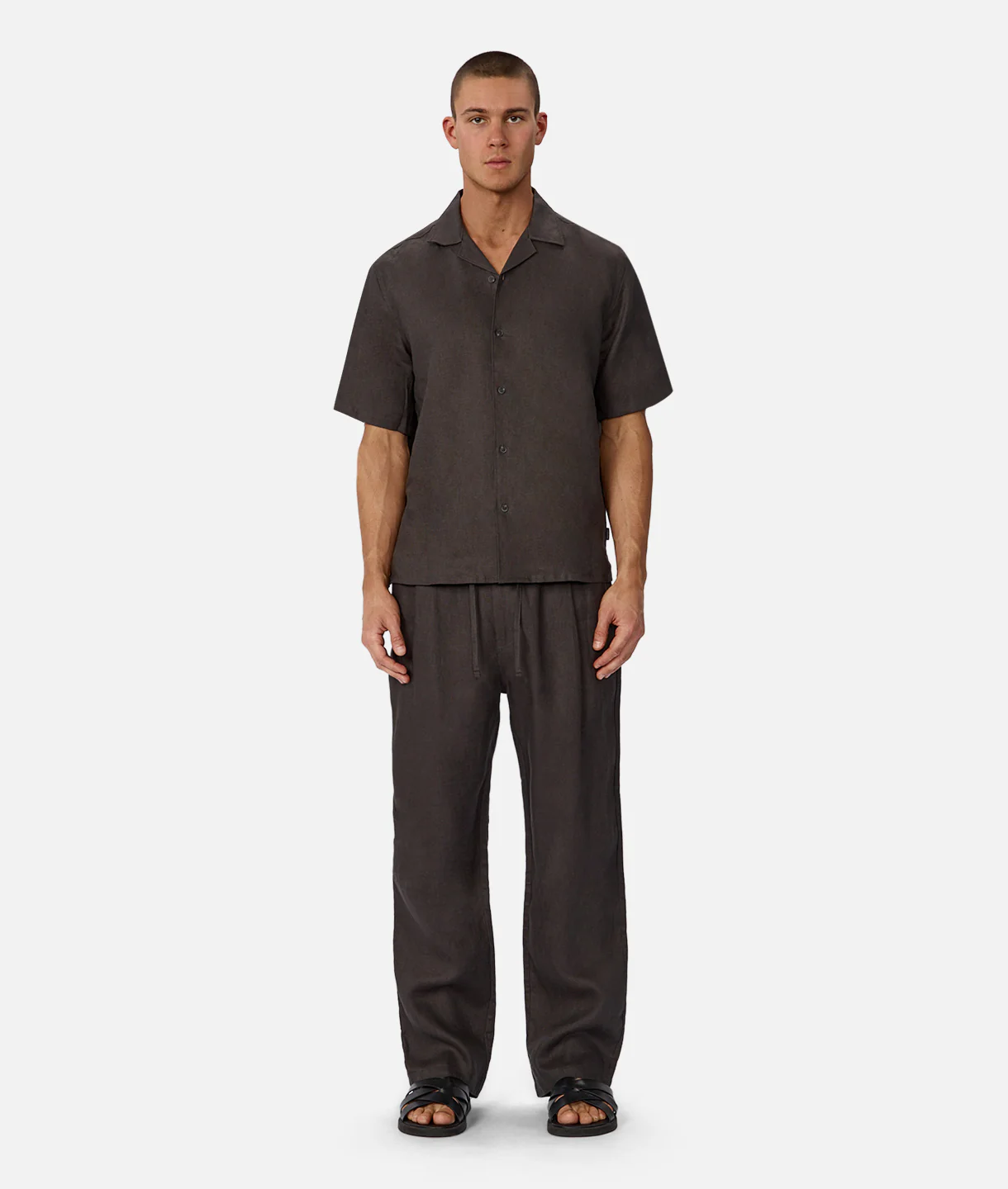 The Lusso Linen Short Sleeve Shirt - Cocoa