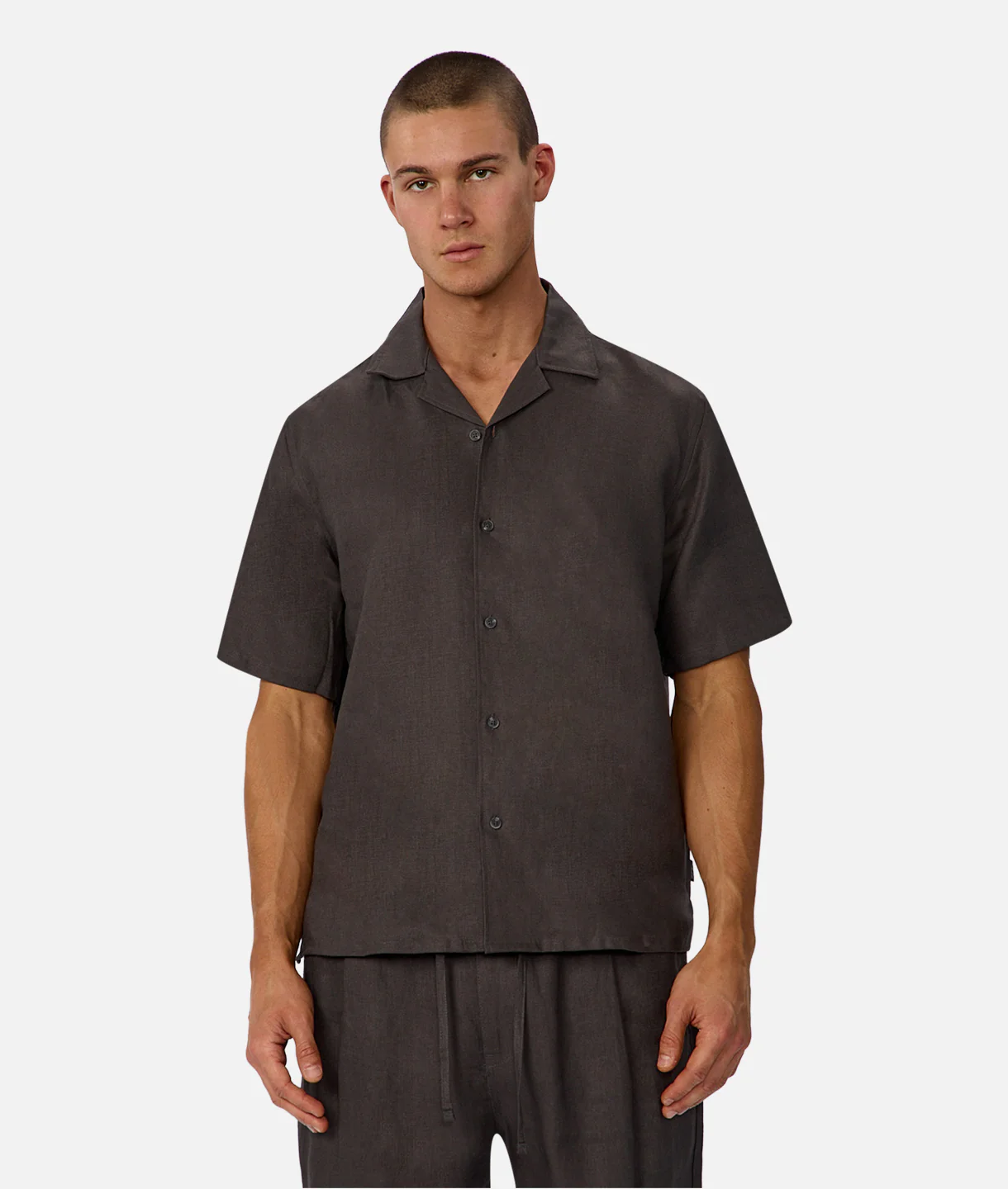 The Lusso Linen Short Sleeve Shirt - Cocoa