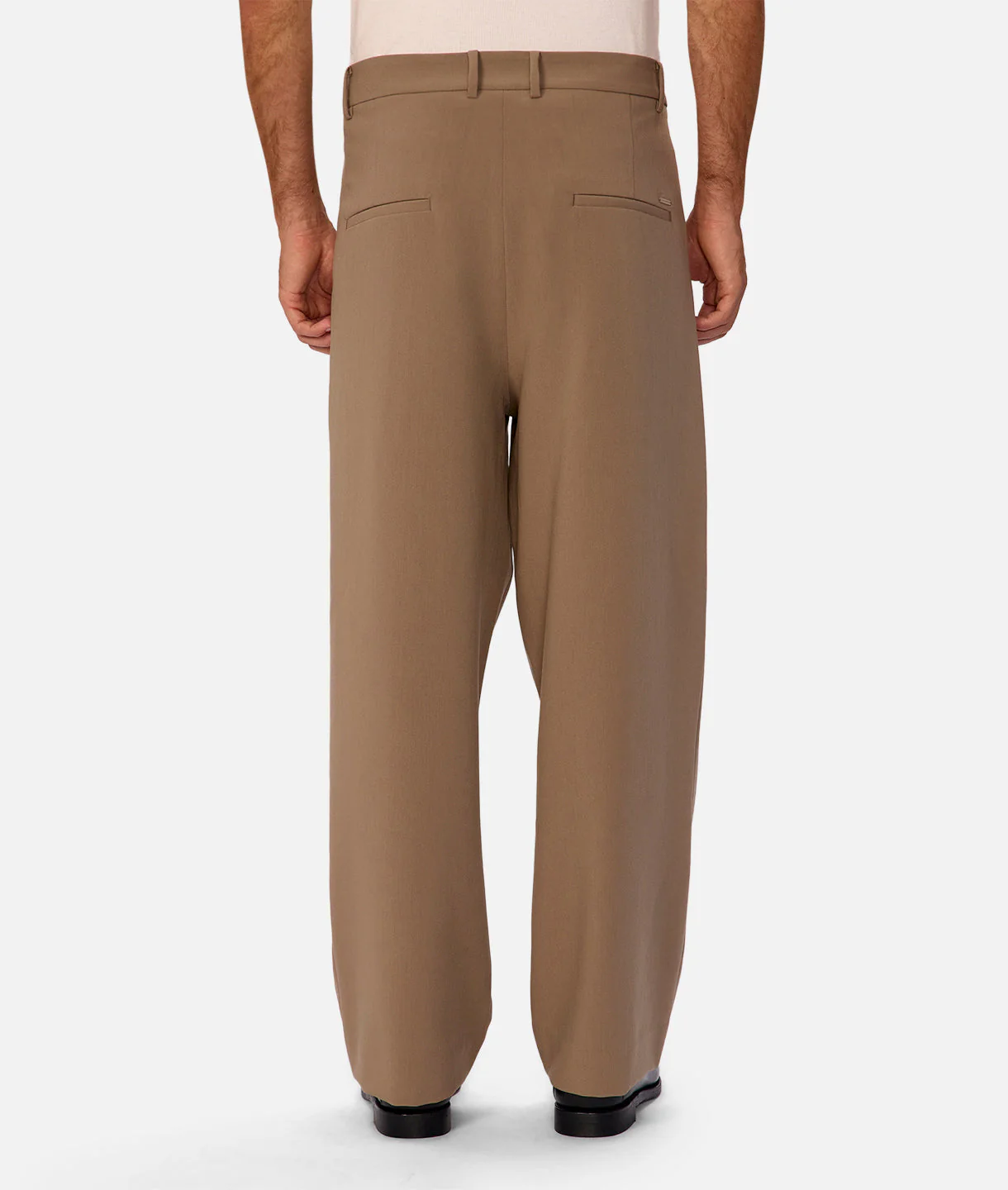 The Lusso Pant - Sandrift