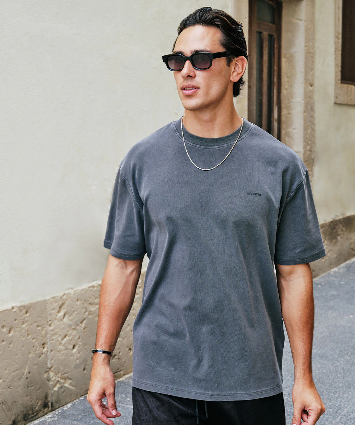 The Newport T-Shirt - Onyx