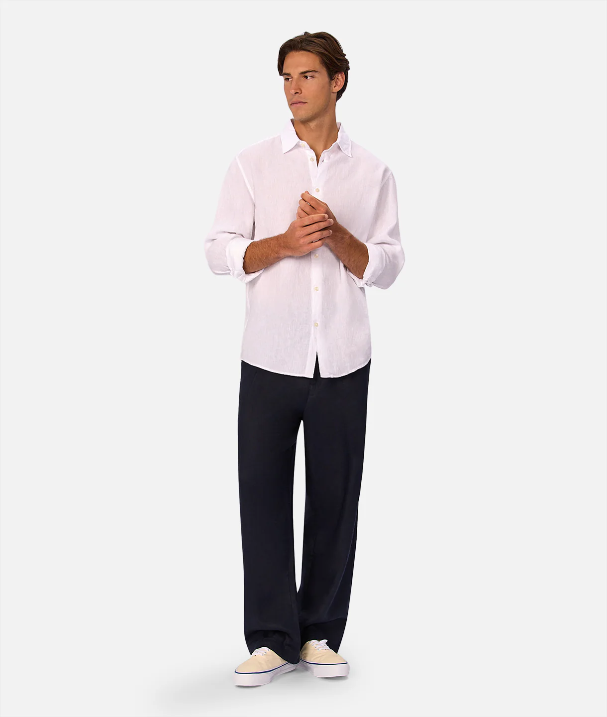 2585-the-st-martins-long-sleeve-linen-shirt-winter-white-2.webp The St Martins Long Sleeve Linen Shirt - Winter White