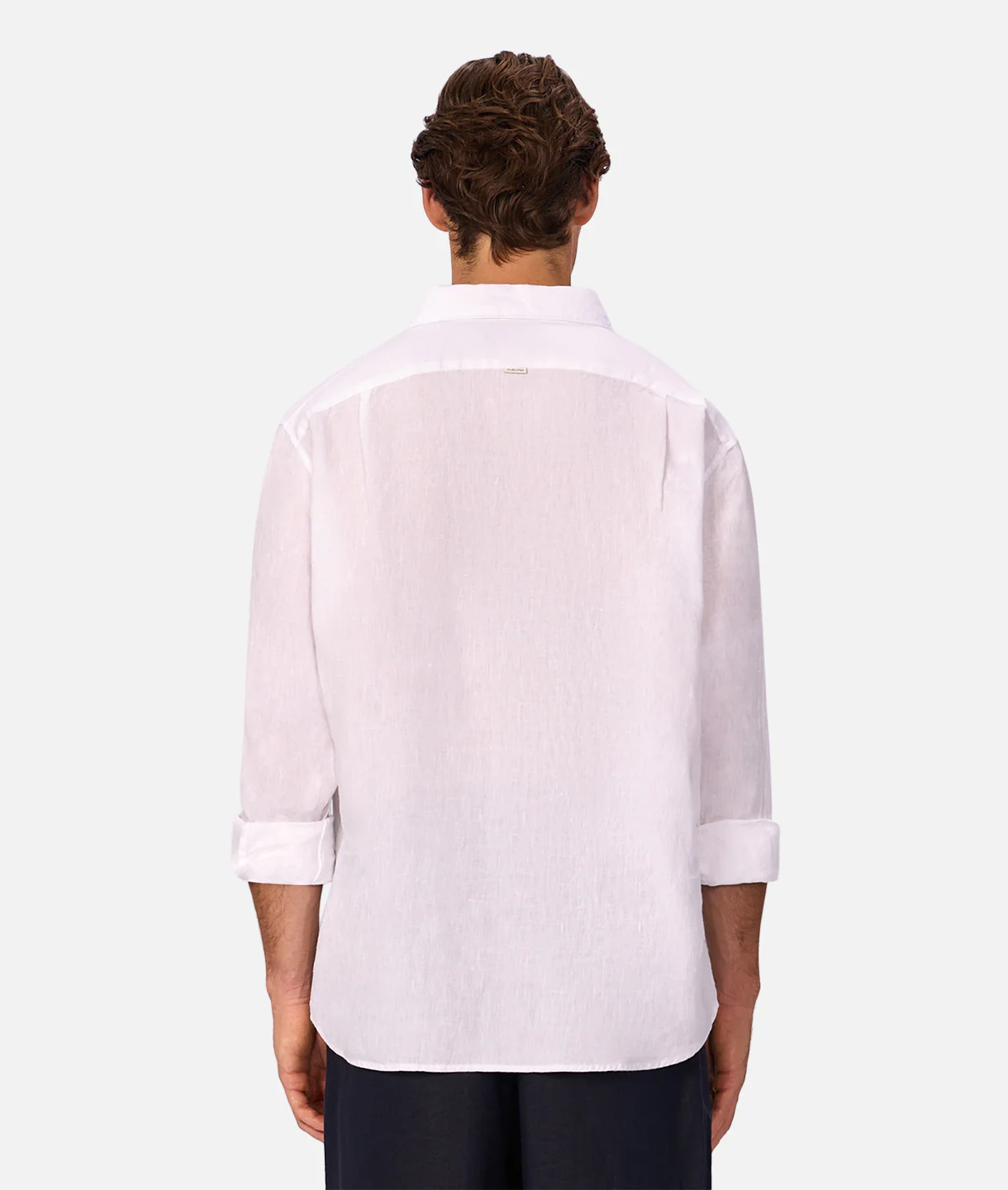 2585-the-st-martins-long-sleeve-linen-shirt-winter-white-4.webp The St Martins Long Sleeve Linen Shirt - Winter White