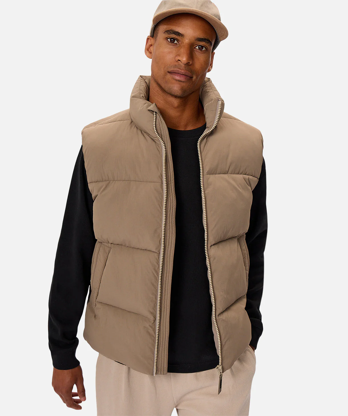 2861-the-busan-puffer-vest-light-brindle-10.webp The Busan Puffer Vest - Light Brindle