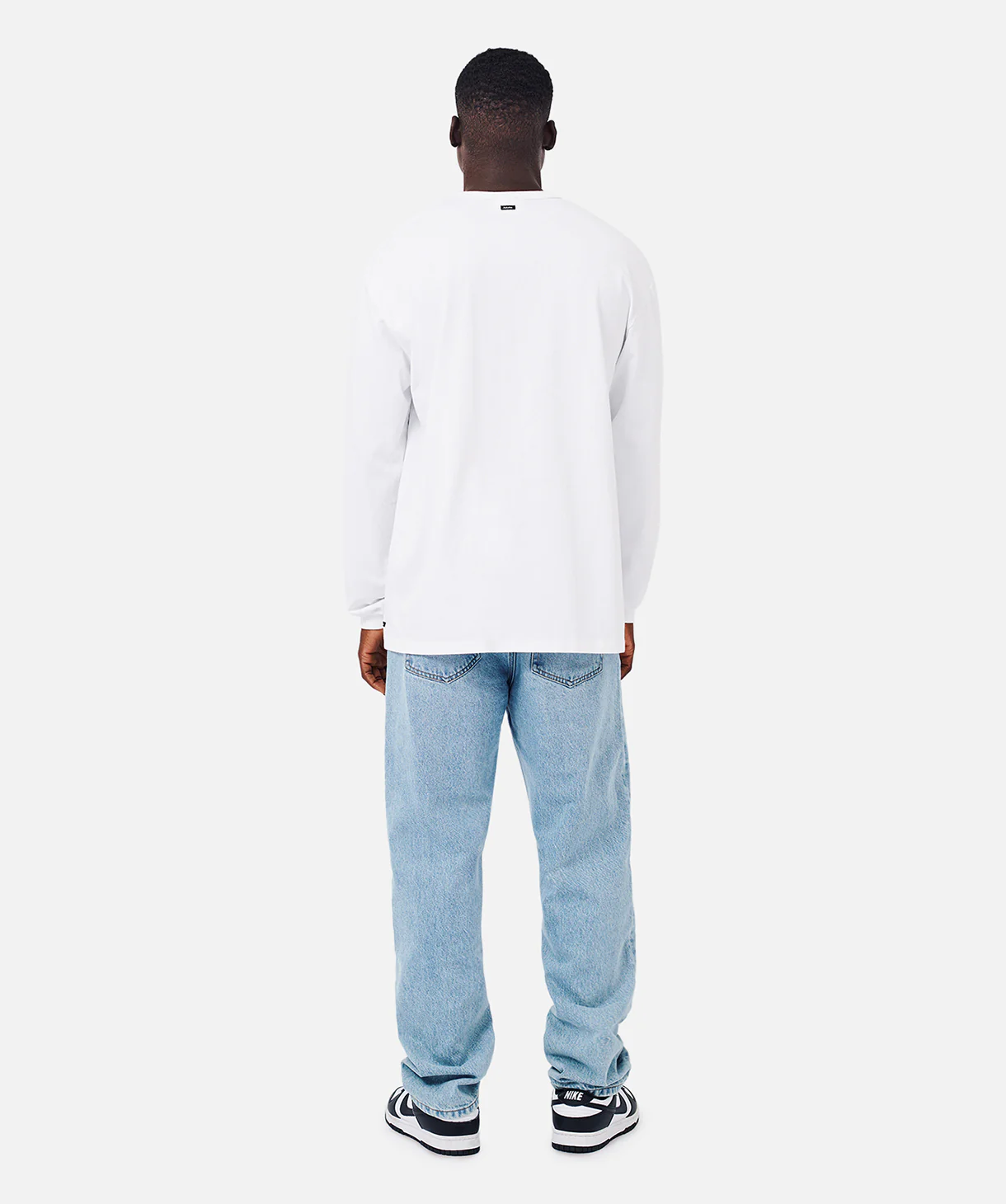 304-the-del-sur-long-sleeve-t-shirt-white-3.webp The Del Sur Long Sleeve T-Shirt - White