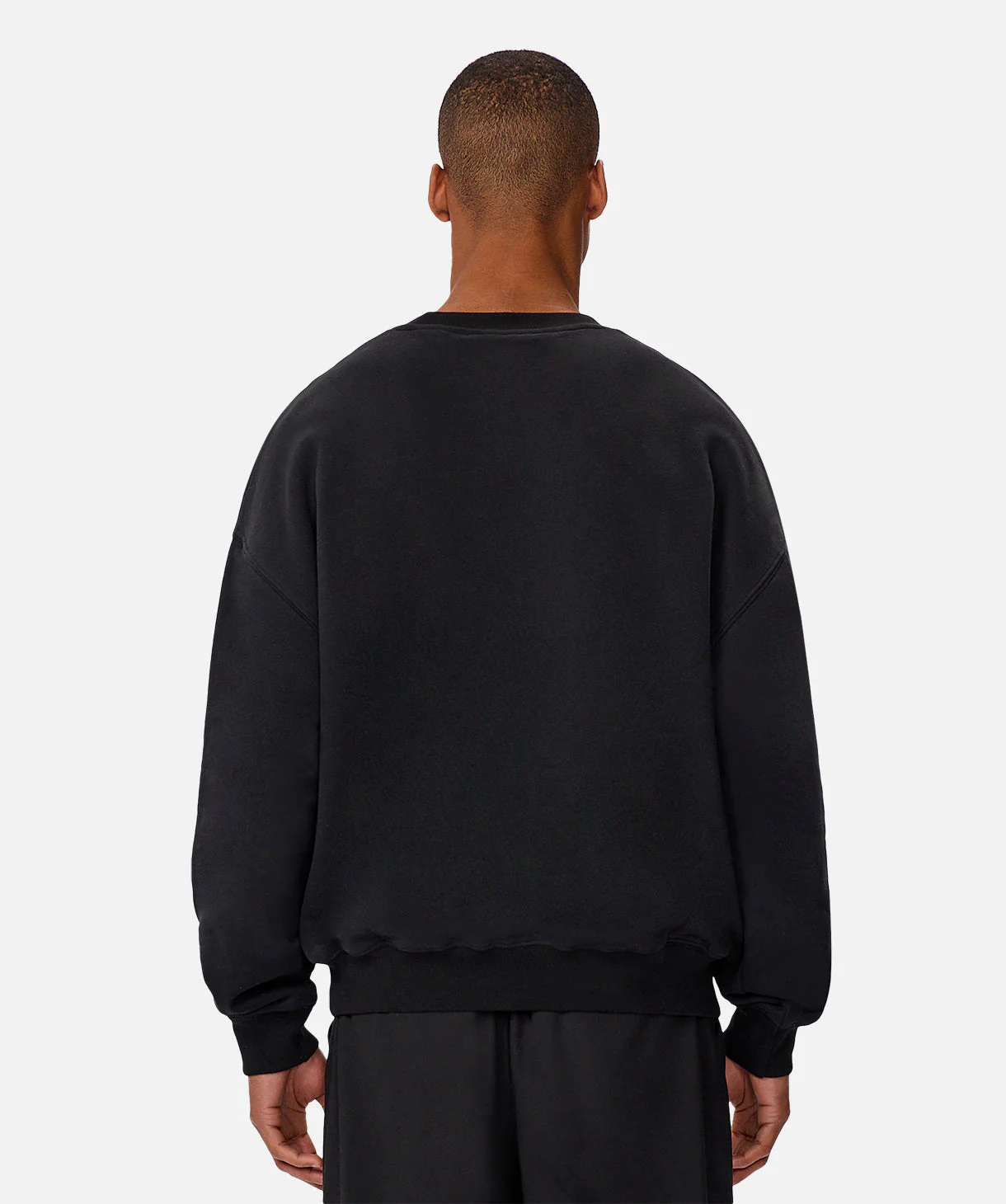 The Del Sur Solid Sweat - Black