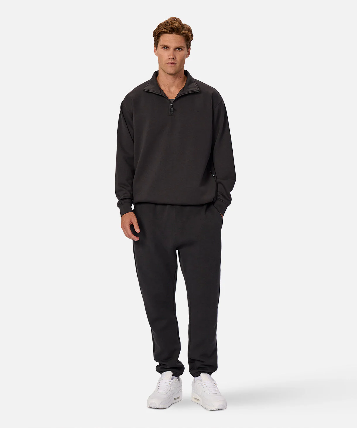 The Tech Staunton Sweatshirt - Obsidian