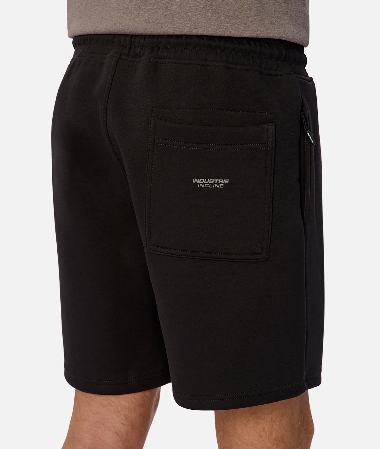 The Tech Sweat Short - Obsidian