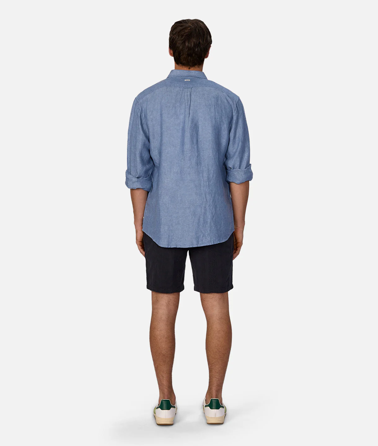 The Trinidad Linen Blend Long Sleeve Shirt - Dark Chambray