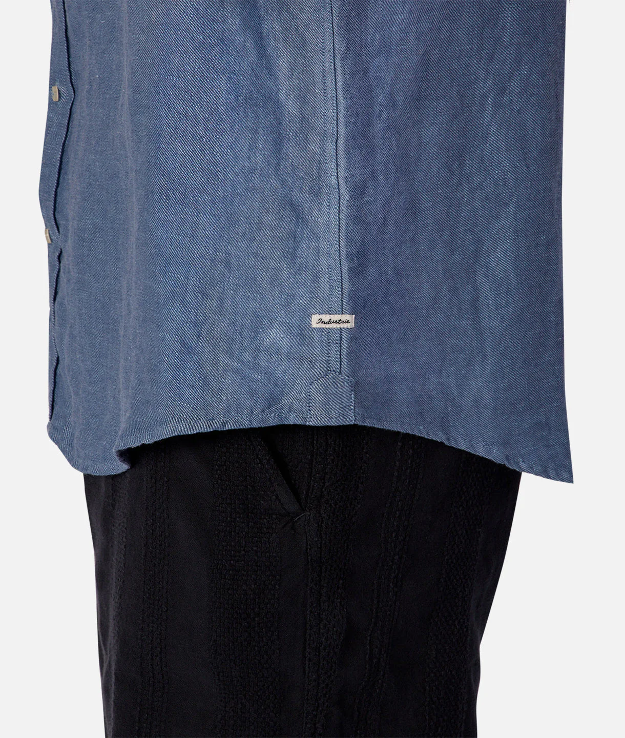 The Trinidad Linen Blend Long Sleeve Shirt - Dark Chambray