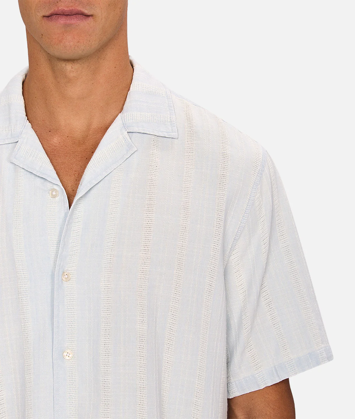 The Andreas Short Sleeve Shirt - Bleach
