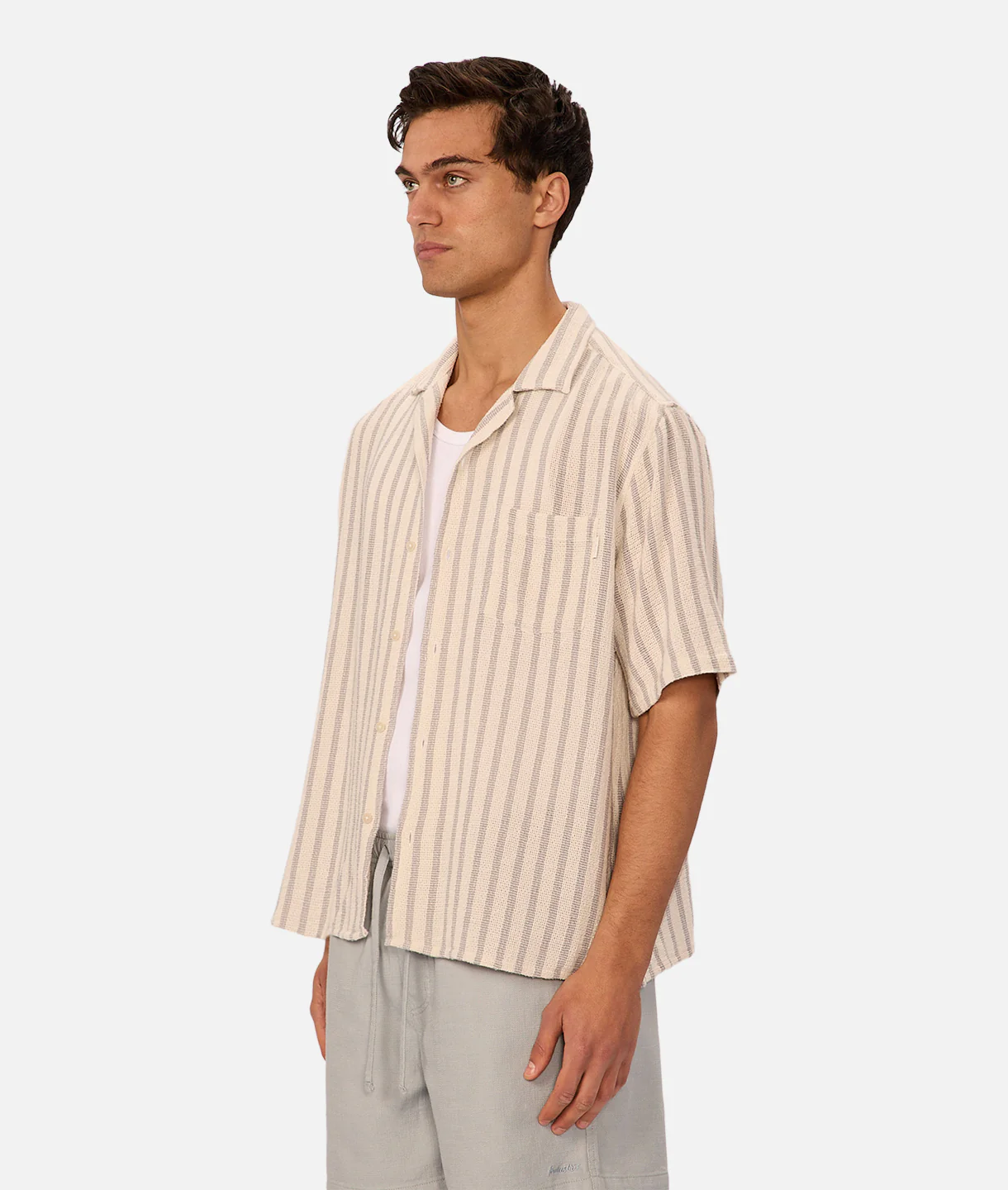 The Cresta Short Sleeve Shirt - Off White / Blue