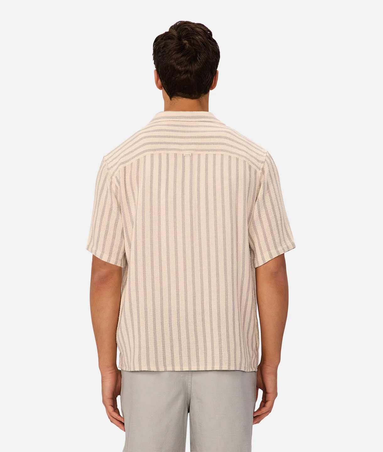 The Cresta Short Sleeve Shirt - Off White / Blue